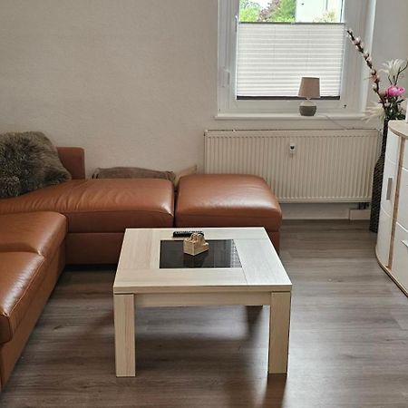 Private Ferienwohnung Seestadt Grossraeschen Exterior foto